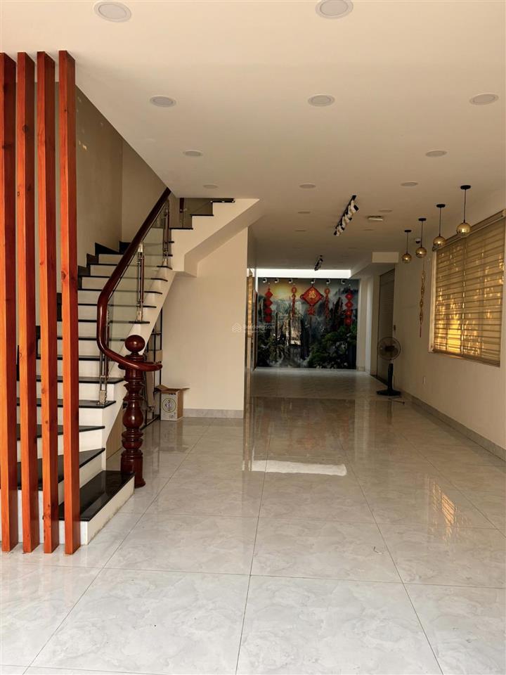 Cho thuê nhà phố thạnh mỹ lợi, 5x20m. trệt  5 tầng  6 phòng. giá 55tr/th. quân 0901 380 ***