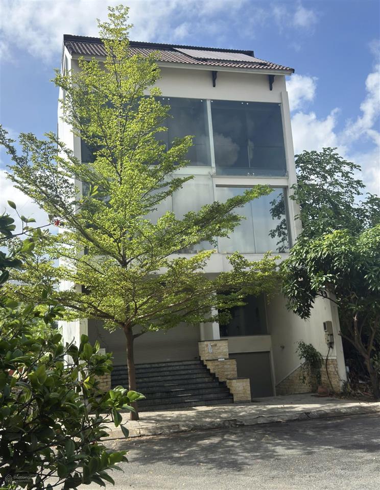 Cho thuê nhà nguyên căn thạnh mỹ lợi. 8x17.5m  4 tầng sàn trống. giá 45tr/th. quân 0901 380 ***