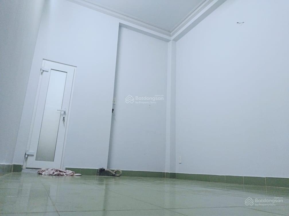 Phòng trọ giờ giấc tự do quận 5 trần bình trọng 2tr8/tháng