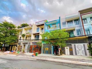 Chính chủ cho thuê nhà mặt tiền nguyên căn kdc savico giá 28 tr8pn8wc  0902 762 ***xem 24/7