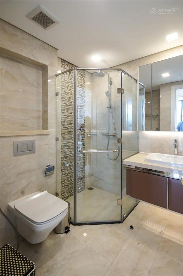 Cho thuê gấp ch 2pn nội thất cơ bản view sông giá tốt 21 tr/th tin thật 100%  xem nhà 0902 762 ***
