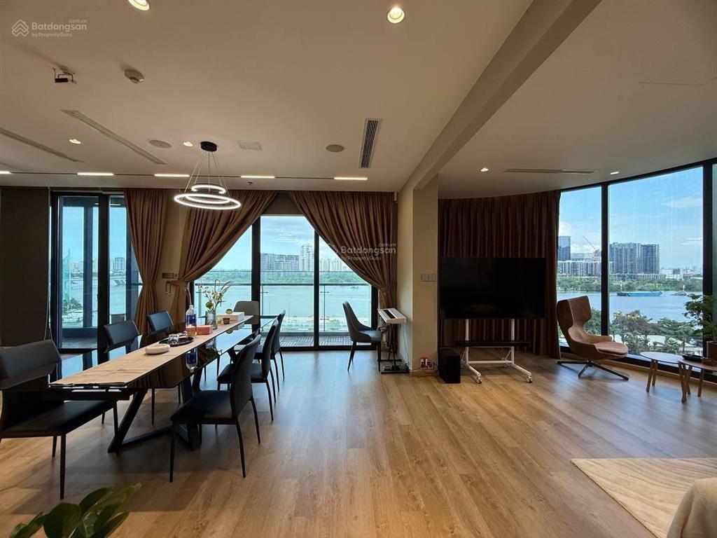 Cho thuê gấp ch 3pn vòng cung view trực diện công viên, bitexco quận 1  giá 35tr/th  xem nhà 24/7