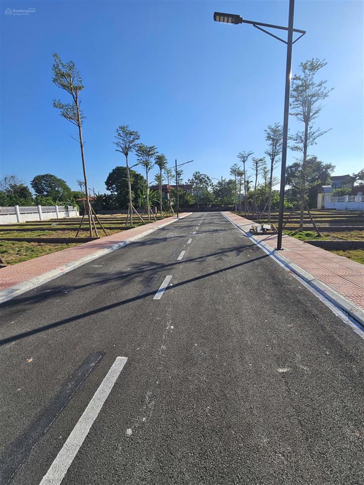 Chính chủ gửi bán đất 355m2 thoáng mát. gần chợ cá chương mỹ, hn. đất siêu đẹp giá hời để ở đầu tư