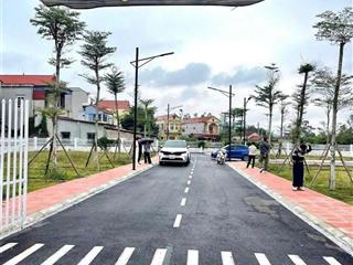 Bán đất sát mặt hồ đải lải cách trung tâm hà nội 15phút di chuyển. đất đẹp 65m2 full thổ cư sẵn sổ