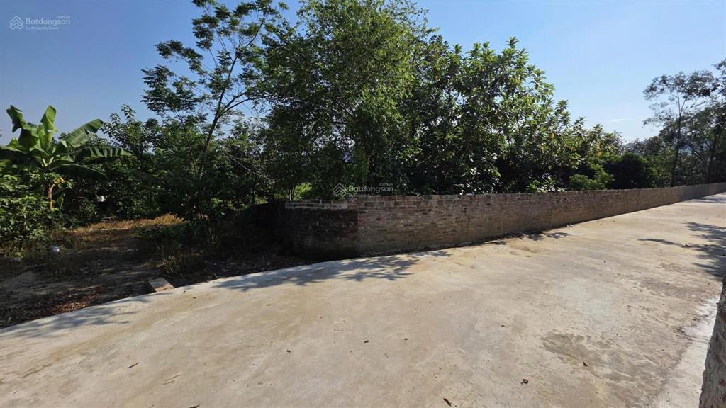 Bán cắt lỗ hiếm có 1 lô đất giá chỉ 600 triệu  100m2 full thổ cư sóc sơn  hà nội.  0968 135 ***