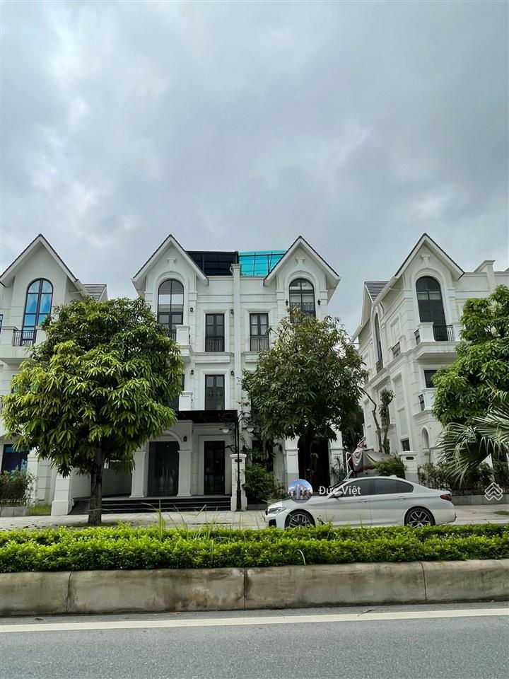 Bán biệt thự song lập ha02 được kinh doanh. giá cực tốt