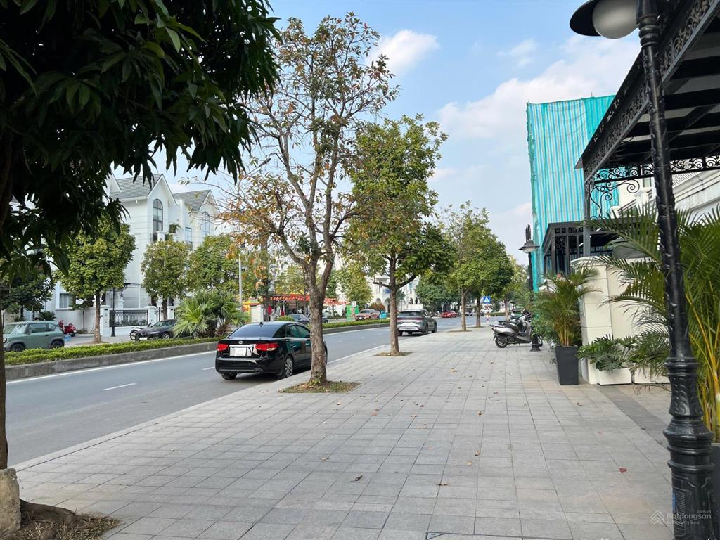 Giá sốc. em cần bán liền kề ha02 đã hoàn thiện. 94m2 giá 21 tỷ bao phí thuế 0941 851 ***.