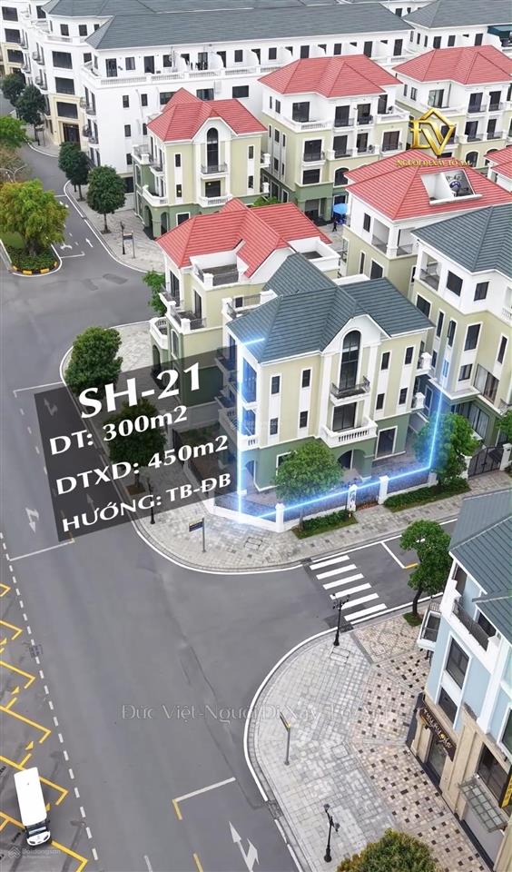 Cần tiền bán gấp, cắt lỗ 10 tỷ biệt thự đơn lập view hồ tạo sóng.  0941 851 ***