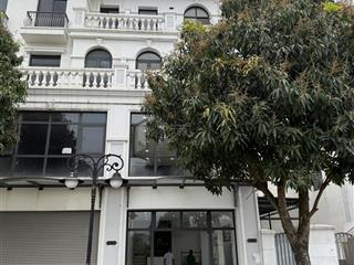 Bán liền kề xẻ khe sb23 mặt đường 40m giá cực hấp dẫn