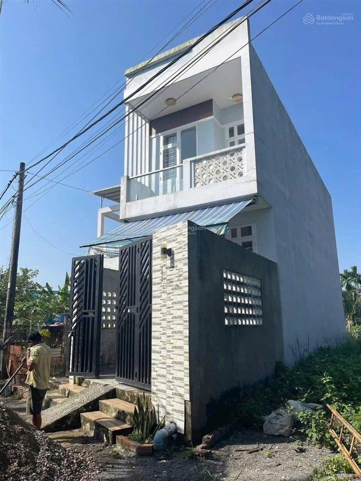 Nhà đẹp shr 1 trệt 1 lầu diện tích 138m2 gần đường hà duy phiên