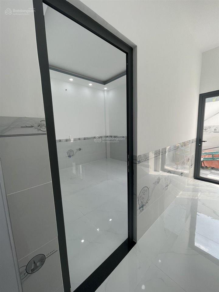 Nhà shr 1 trệt 1 lầu cực đẹp tại bình mỹ cách cầu rạch tra 2km. cách đường bình mỹ 200m.