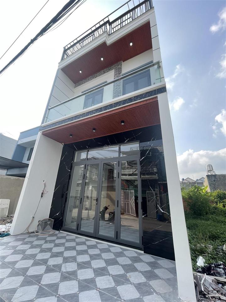 Nhà shr 1 trệt 1 lầu cực đẹp tại bình mỹ cách cầu rạch tra 2km. cách đường bình mỹ 200m.