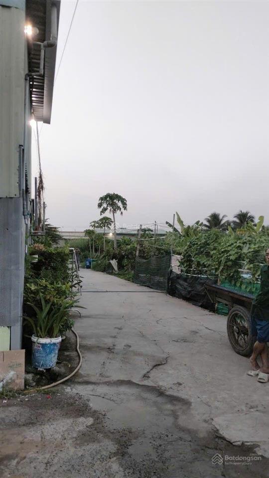 Cần cần bán nhà 1 trệt 1 lầu 3 phòng ngủ nhà mới đẹp gpxd đầy đủ gần cầu rạch tra