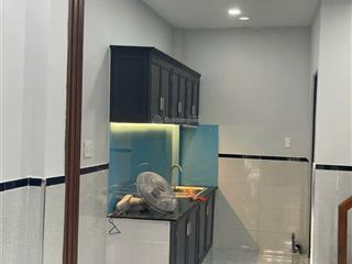Nhà hóc môn cách chợ thới tứ 300m dt 4x10 1trệt 1lầu 2 phòng ngủ  2 toilet có số nhà huyện