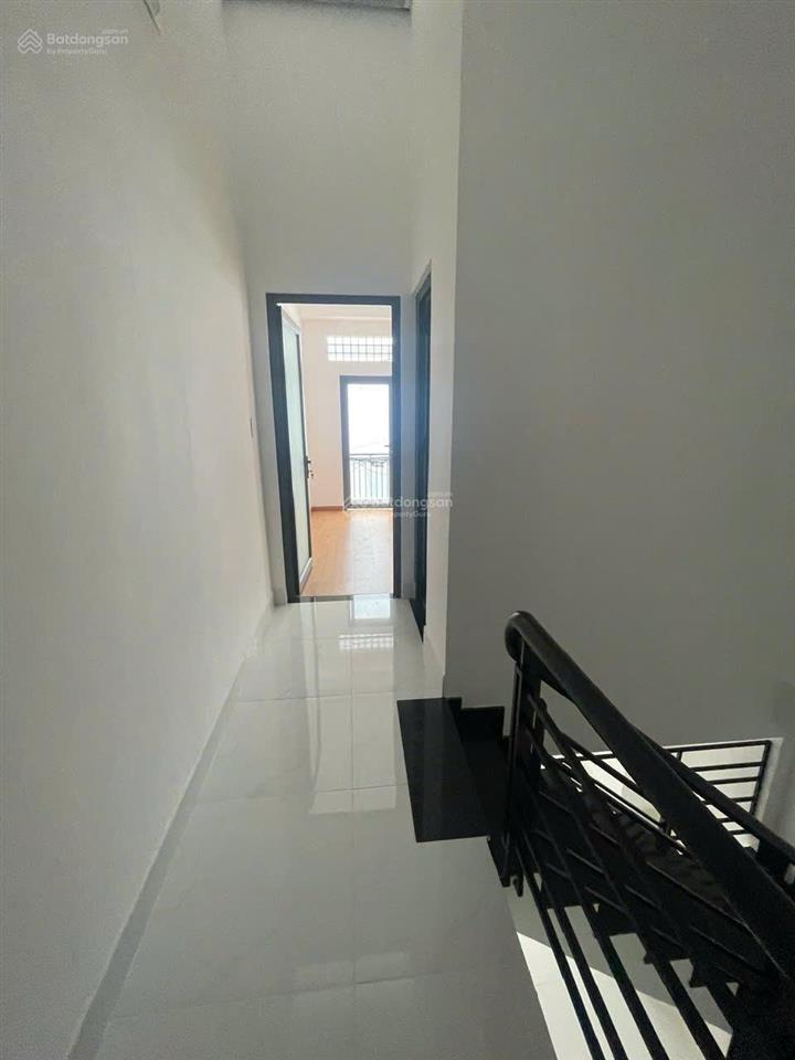 Bán nhà hẻm xe hơi đường âu cơ