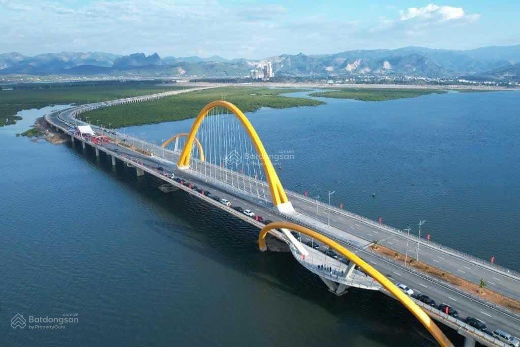 Thời điểm vàng bắt đáy thị trường flc tropical cao xanh hà khánh hạ long.  0987 257 ***