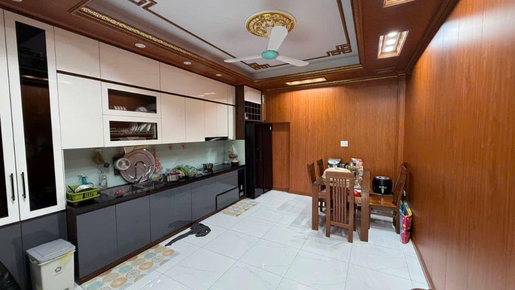 Sở Hữu Nhà 5 Tầng 60m Đẹp Lung Linh Tại An Khánh Ô Tô Vào Nhà Giá Cực Tốt