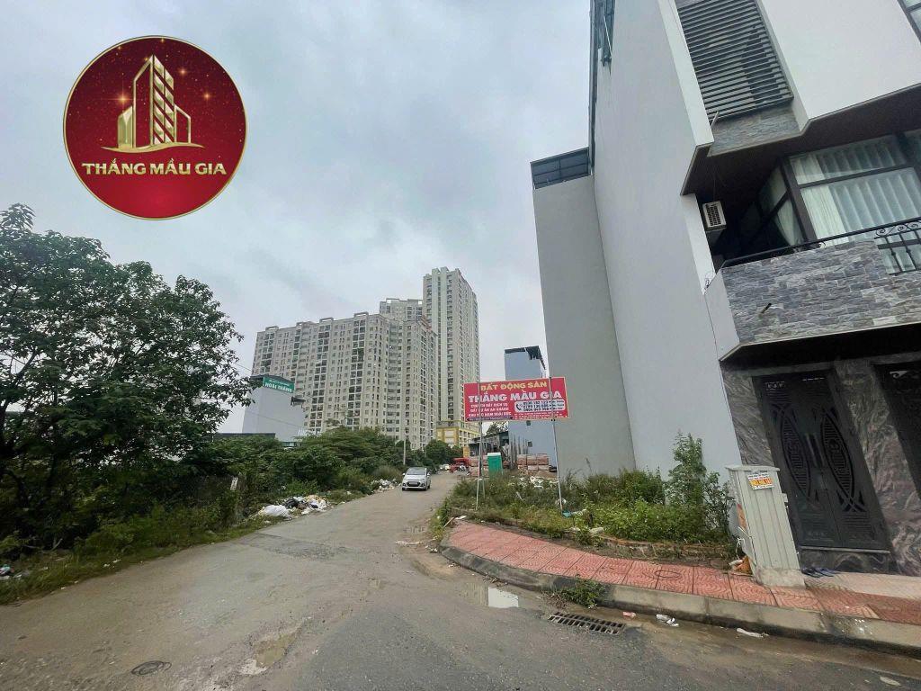 Lô Góc 2 Mặt Tiền – Chân Metropolis Đồng Mới An Khánh