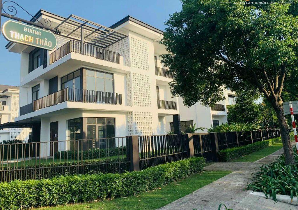 🏞️ SHOPHOUSE MẶT ĐƯỜNG 50M – HÀ ĐÔ CHARM VILLAS