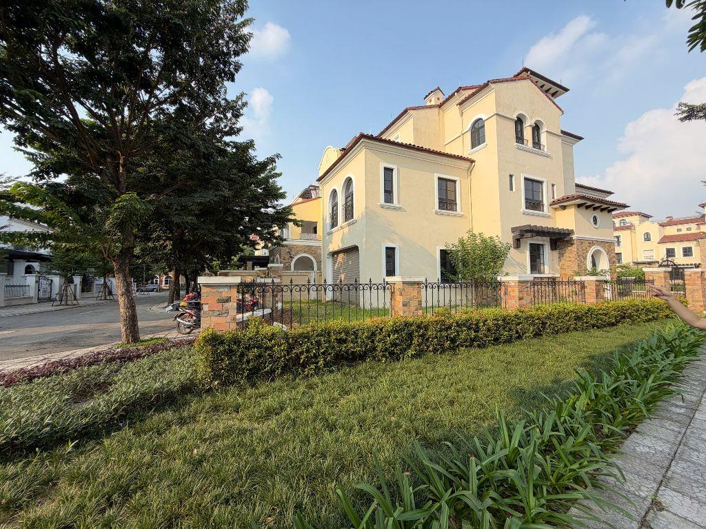 Lô Góc Liền Kề Vista Lago Giá Tốt Rẻ Hơn Thời Điểm Trước Cả Chục Tỷ