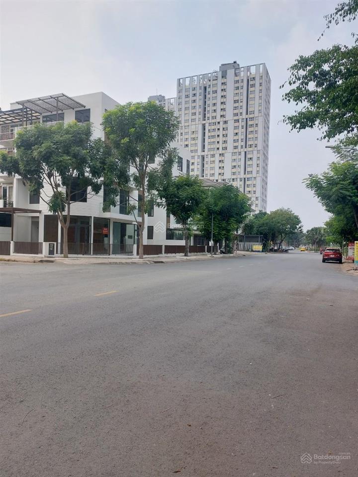 Bán lô đất mặt tiền đường đôi công viên rộng 48m tại cát lái, quận 2. dt 5x20m(100m2). giá 85tr/m2
