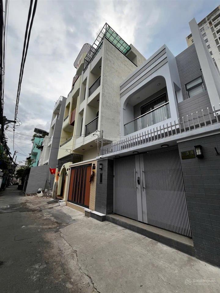 Bán nhà khu ven sông sau lưng gigamall phạm văn đồng.dt 79m2.trệt 2 lầu. sổ hồng đầy đủ.giá 7.2 tỷ