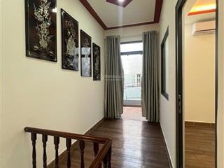 Bán nhà 3pn 2wc. sổ hồng chính chủ. cách đường phạm văn đồng 300m. giá 5.3 tỷ.