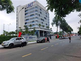 Bán lô đất sỏ đỏ khu 50ha.sát trường đại học umt tại cát lái.quận 2.dt 8x20m(160m2)giá 65 tr/m2.