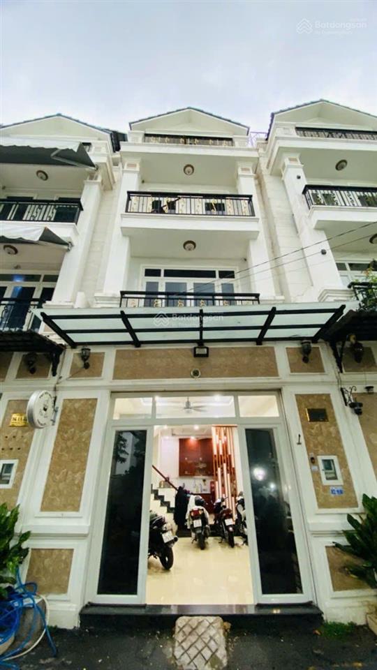 Bán nhà 3 tầng mới đẹp sát đường phạm văn đồng. đường ô tô vô tận nơi, giá chỉ 7,6 tỷ