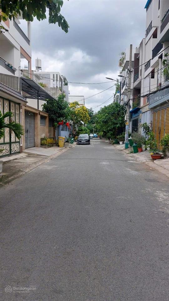 Bán nhà phố khu ven sông sài gòn.sát đường phạm văn đồng.hbc thủ đức. 1 trệt 2 lầu. shr.giá 8.8 tỷ.