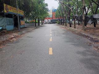 Bán lô đất sổ đỏ cá nhân đường đôi công viên. tại kdc cát lái, quận 2. dt 6x20m(120m2) giá 80 tr/m2