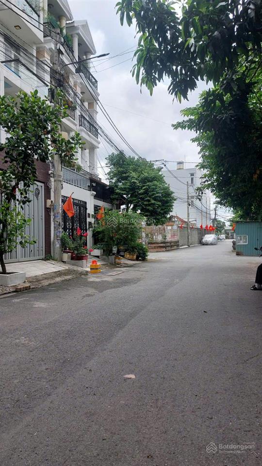 Bán nhà 4 tầng mới đẹp ngay trường đại học luật.sát quốc lộ 13.khu vạn phúc city.shr.giá 9.9 tỷ