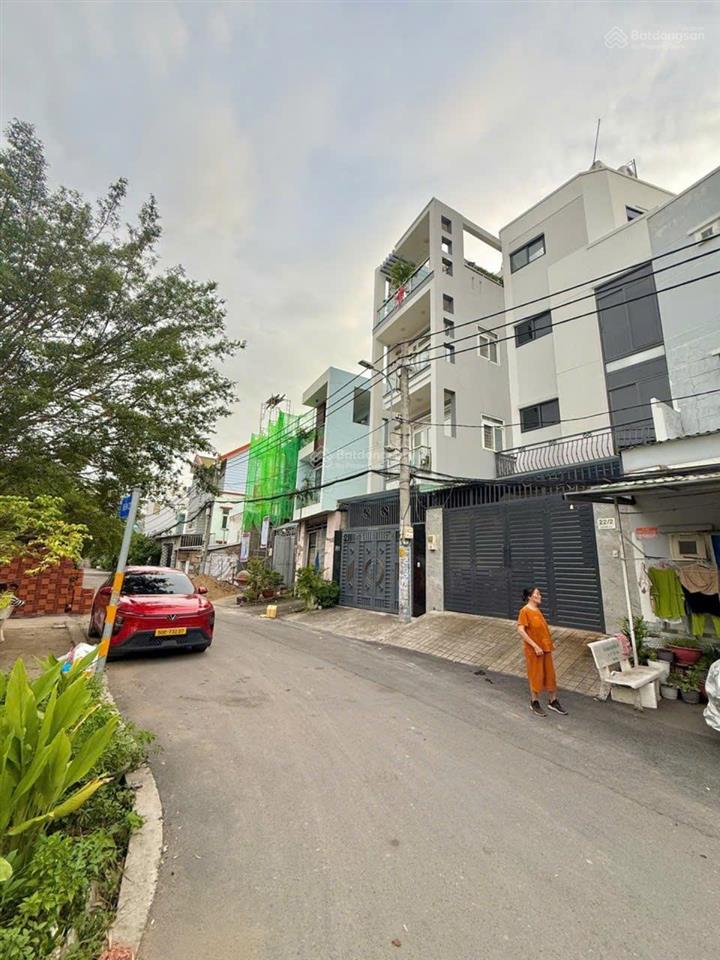 Bán gấp nhà phố khu bên sông sát đường phạm văn đồng.hbc thủ đức. 1 trệt 2 lầu.sổ hồng.giá 8.8 tỷ.