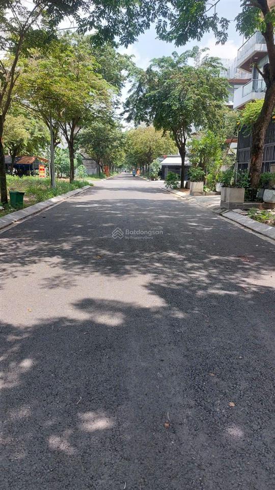 Bán nhanh nền đất khu phú gia tại khu đô thị cát lái, quận 2. dt 7x17m (119m2) giá chỉ 60 tr/m2.
