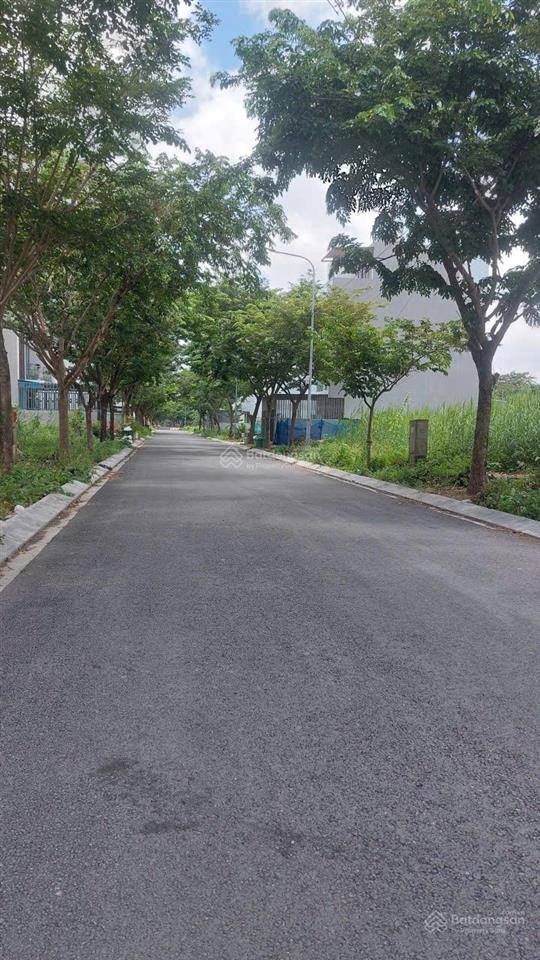 Bán nhanh nền đất khu phú gia tại khu đô thị cát lái, quận 2. dt 7x17m (119m2) giá chỉ 60 tr/m2.
