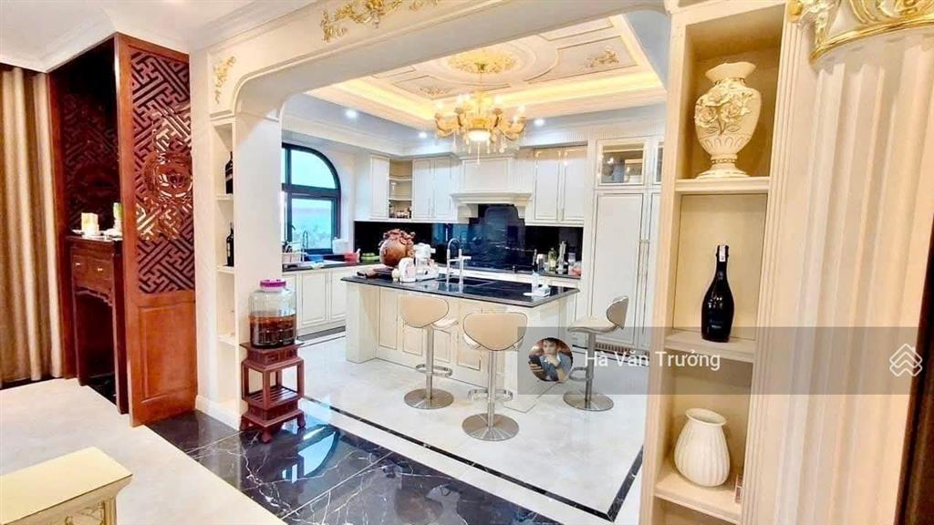 Chính chủ cần bán căn nhà triệu đô trên phố vip quận đống đa