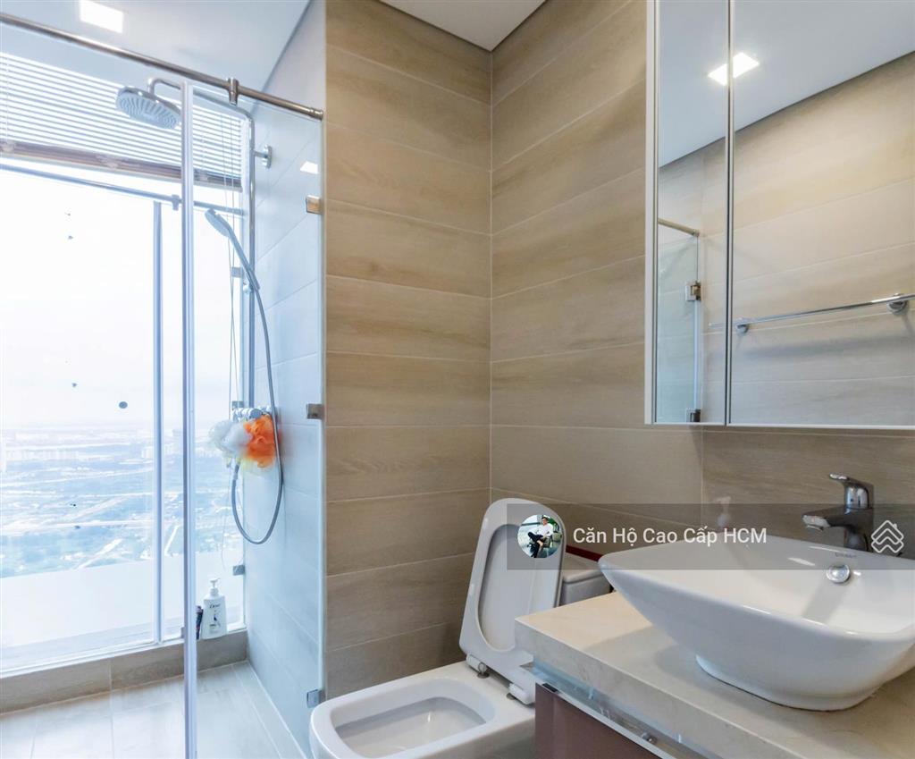 Cần cho thuê căn hộ 3pn 118m2 vinhomes ba son view trực diện sông, nội thất châu âu. 0932 106 ***