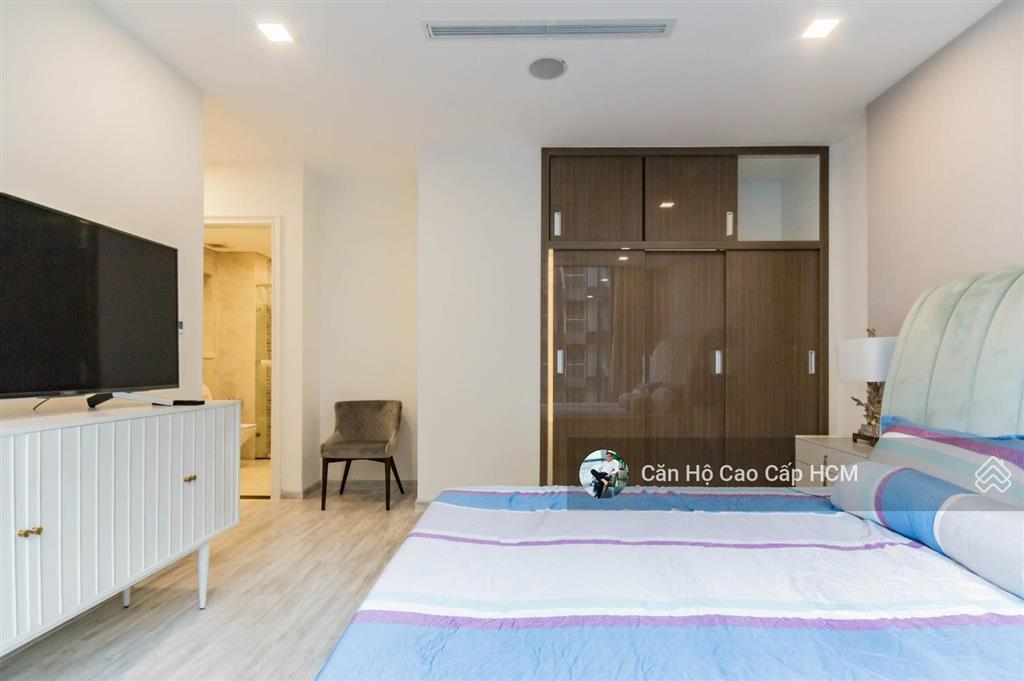 Cần cho thuê căn hộ 3pn 118m2 vinhomes ba son view trực diện sông, nội thất châu âu. 0932 106 ***