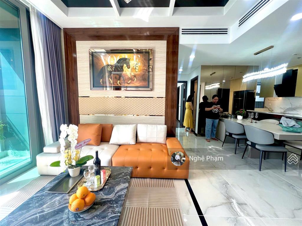 Bán căn hộ 2 phòng ngủ empire city. căn góc, tầng cao, view sông, sẵn nội thất cao cấp. nhà đẹp