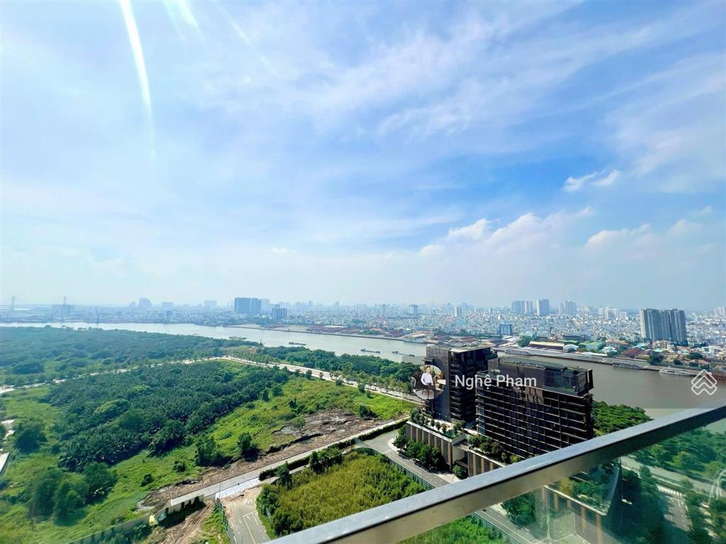 Bán căn hộ 2 phòng ngủ empire city. căn góc, tầng cao, view sông, sẵn nội thất cao cấp. nhà đẹp