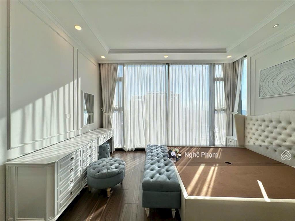 Cần cho thuê căn hộ 3pn empire city nội thất châu âu, sang trọng, view thoáng.  0932 106 ***