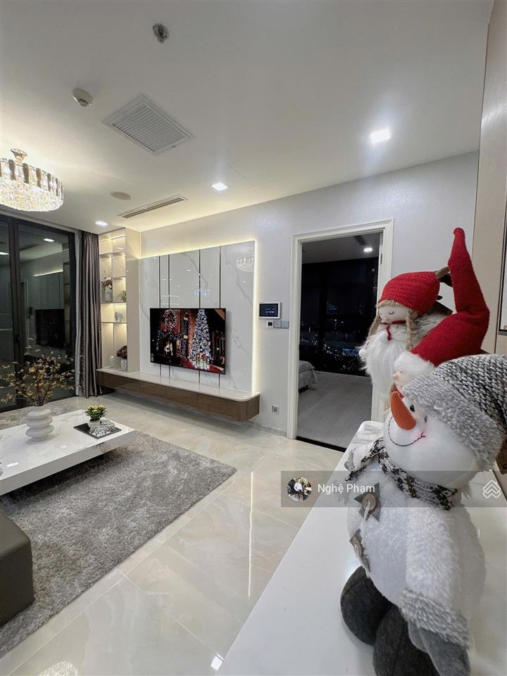 Cần bán căn hộ 3pn vòng cung vinhomes golden river. trục đẹp nhất dự án, view sông, view bitexco.