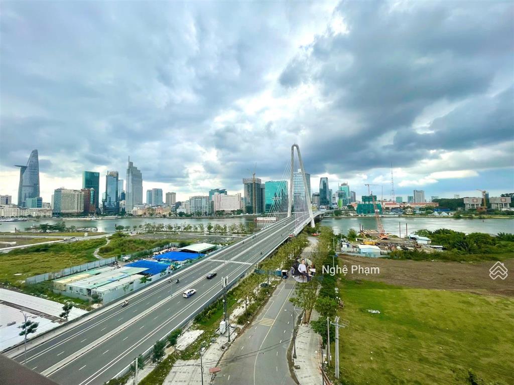 Cần cho thuê căn hộ 4pn 180m2 galleria  metropole thủ thiêm. nội thất hiện đại, view sông, bitexco