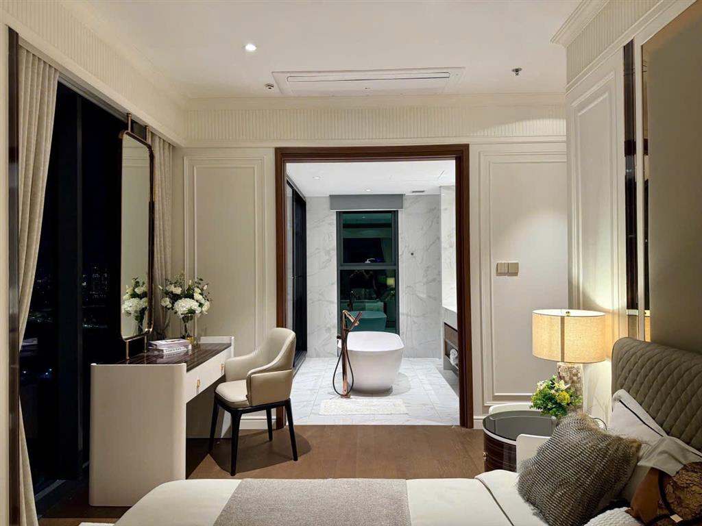 Bán căn hộ 3pn tòa crest  metropole thủ thiêm, tầng cao view cầu ba son. xem nhà 24/7. giá tốt