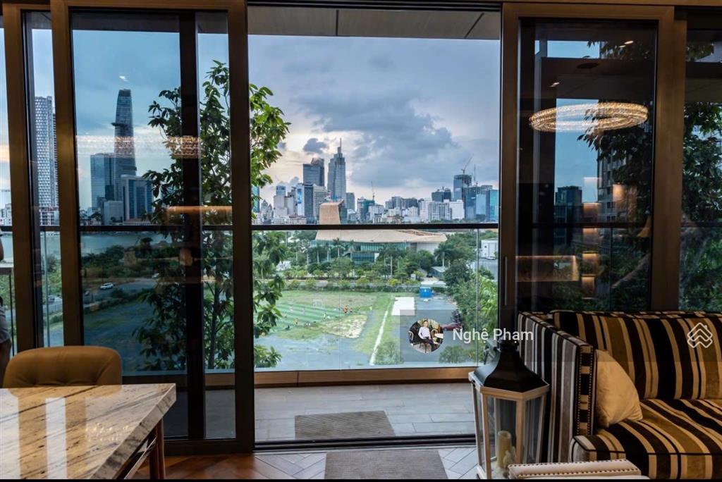 Cho thuê căn hộ 3pn tòa cove empire city. view sông. bitexco, nội thất cao cấp. thang máy riêng