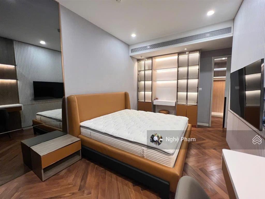 Cho thuê căn hộ 3pn tòa cove empire city. view sông. bitexco, nội thất cao cấp. thang máy riêng