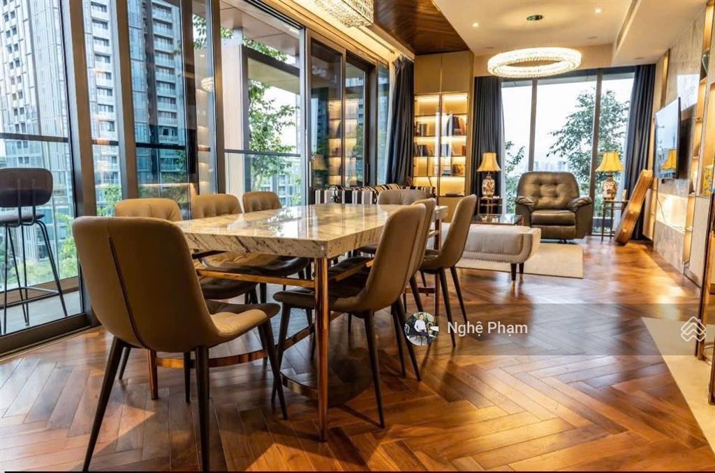 Cho thuê căn hộ 3pn tòa cove empire city. view sông. bitexco, nội thất cao cấp. thang máy riêng