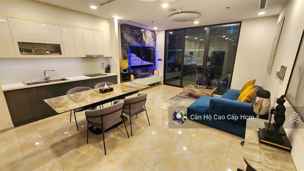 Cho thuê căn hộ 2pn vinhomes golden river, nội thất đẹp view sông bitexco q1,  0932 106 ***