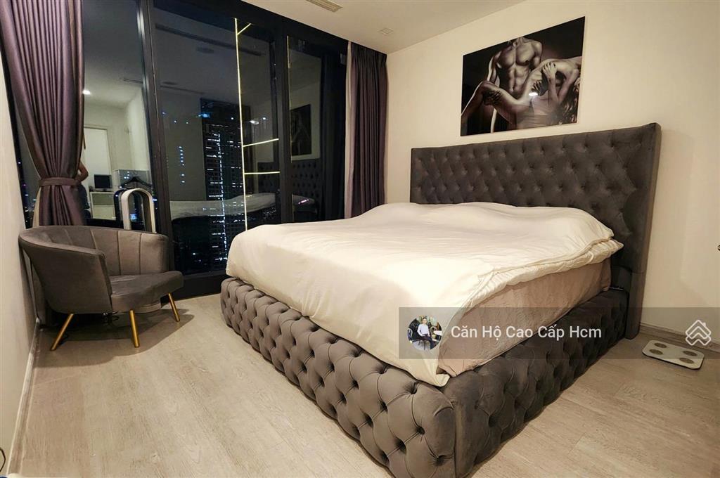 Cho thuê căn hộ 2pn vinhomes golden river, nội thất đẹp view sông bitexco q1,  0932 106 ***