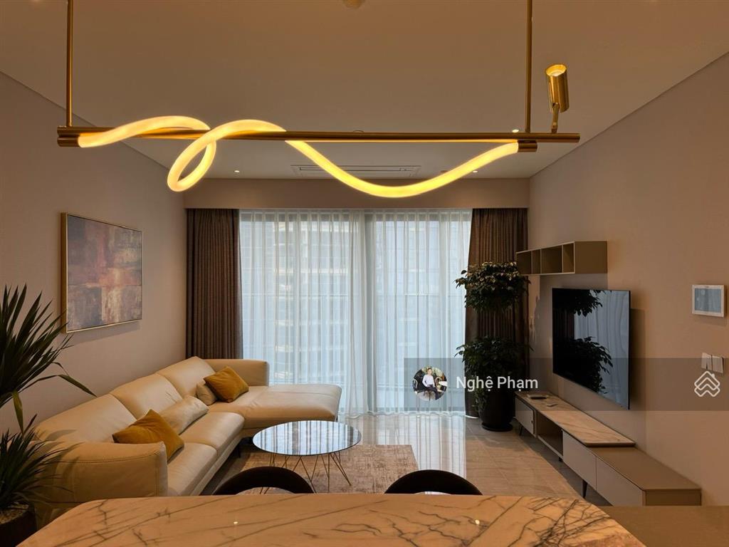 Bán căn hộ 2 phòng ngủ toà b  opera, tầng cao view sông, bitexco. ban công lớn. giá tốt đầu tư